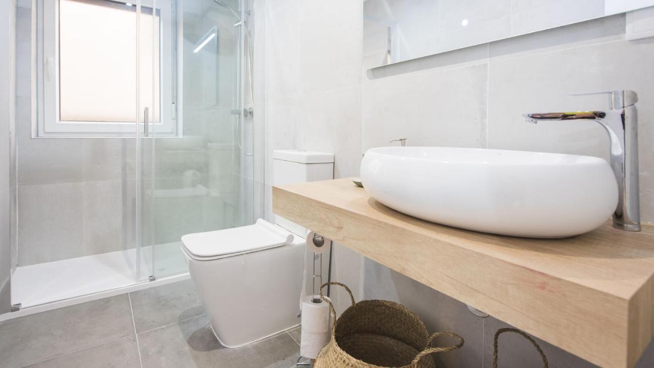 Apartamentos Boutique Puerta De Reyes Toledo Bagian luar foto