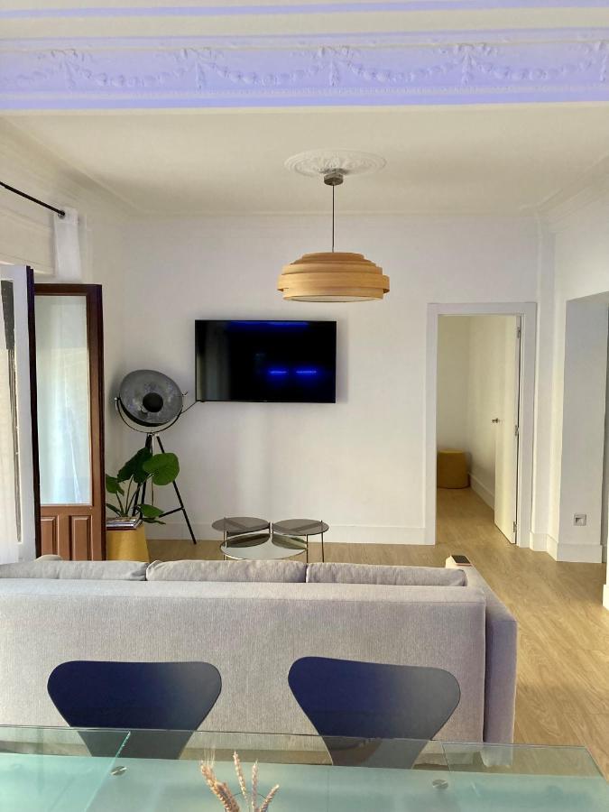 Apartamentos Boutique Puerta De Reyes Toledo Bagian luar foto